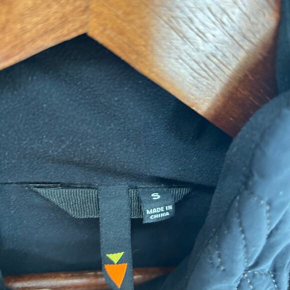 Kerrit women’s black quilted jacket zip up equestrian horses ranch size small - Picture 2 of 6